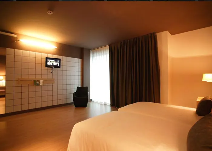 Ele Hotelandgo Arasur 호텔 3*