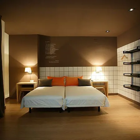 Ele Hotelandgo Arasur